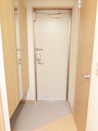 ヴィラ・エトワールの物件内観写真